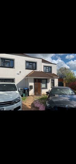 2 Bedroom Flat To Rent In Mitchell Way, London, NW10