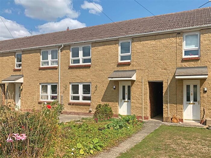 3 Bedroom Terraced House For Sale In Thurlocks, Tintinhull, Yeovil, BA22