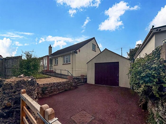 4 Bedroom Detached House For Sale In Barn Park Close, Ipplepen, Newton Abbot, TQ12