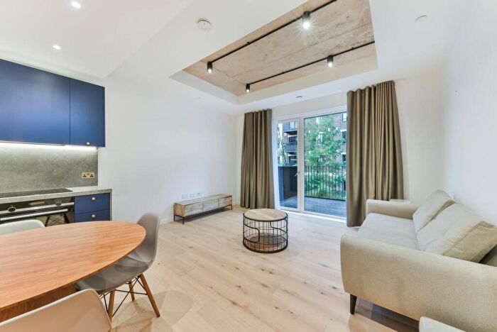 1 Bedroom Apartment For Sale In Prinsep House, Goodluck Hope, E14