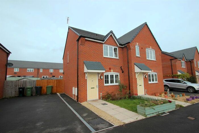 2 Bedroom Property To Rent In Porthouse Rise, Bromyard, HR7