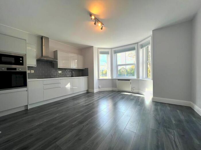 1 Bedroom Flat To Rent In Woodbridge Road, Guildford, GU1