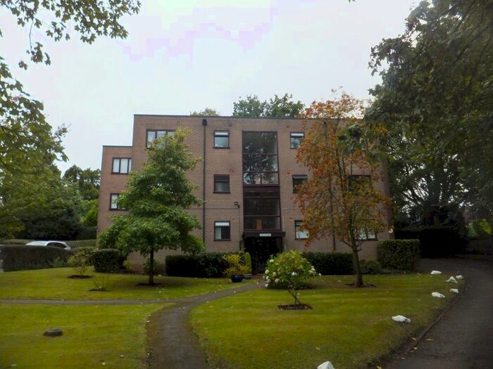 2 Bedroom Flat To Rent In Vesey Close, Four Oaks, Sutton Coldfield, B74