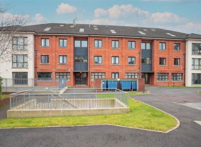 3 Bedroom Apartments For Sale In Hawthornden Building, Belfast, BT6