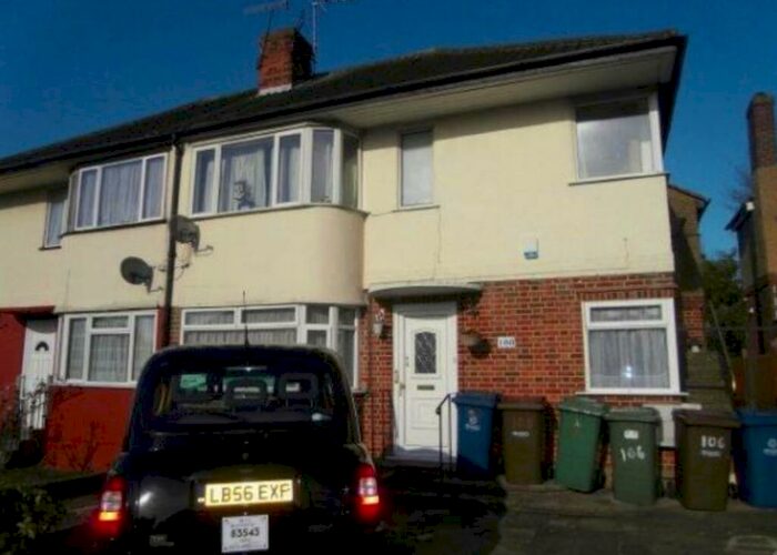 2 Bedroom Flat To Rent In Shaftesbury Avenue, South Harrow, Harrow, HA2