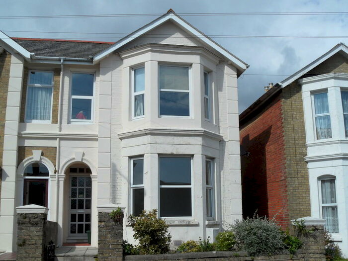 2 Bedroom Apartment To Rent In Shanklin, PO37
