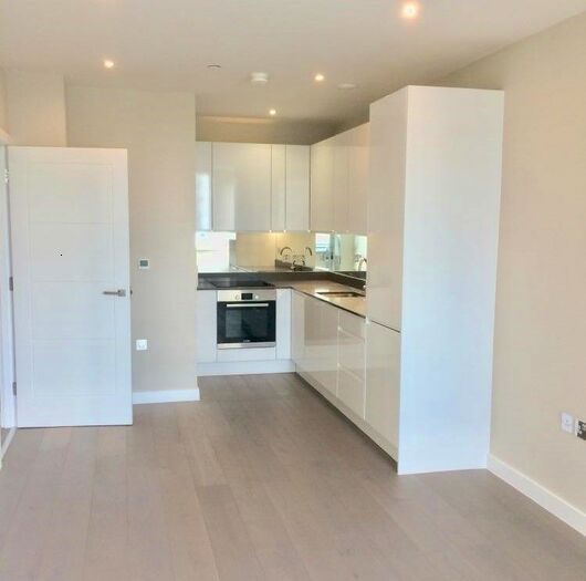 1 Bedroom Flat To Rent In Broadway House, Bromley, BR1