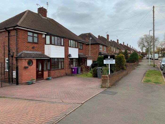 3 Bedroom Semi-Detached House To Rent In Brenton Road, Wolverhampton WV4