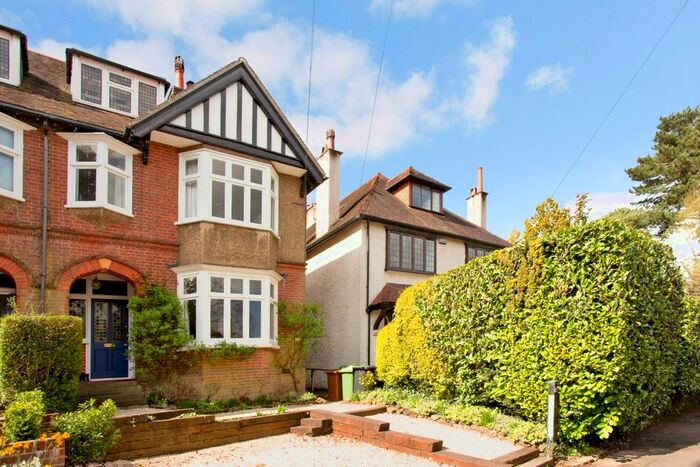 4 Bedroom Semi-Detached House To Rent In Warwick Park, Tunbridge Wells, TN2