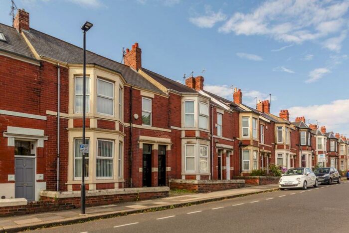 2 Bedroom Property To Rent In Shortridge Terrace, NE2