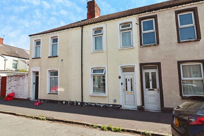 2 Bedroom Terraced House For Sale In Devon Place, Cardiff, CF11