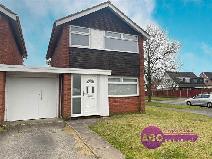 3 Bedroom Link Detached House To Rent In Rannoch Close, Ellesmere Port, CH66