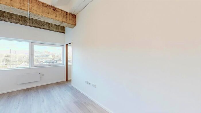 1 Bedroom Flat To Rent In Elder Gate, Milton Keynes, MK9