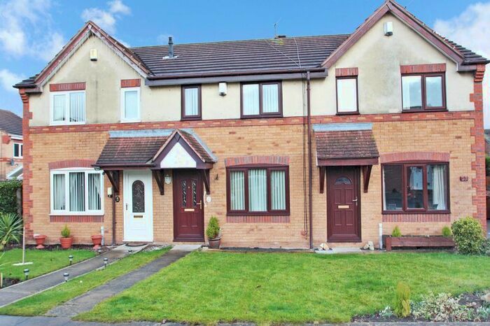 2 Bedroom Town House To Rent In Wordsworth Approach, Pontefract, WF8
