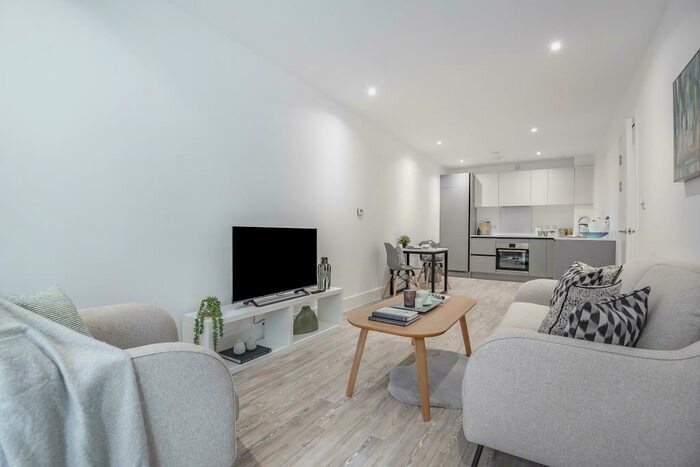 2 Bedroom Apartment To Rent In Botley, Oxfordshire, OX2