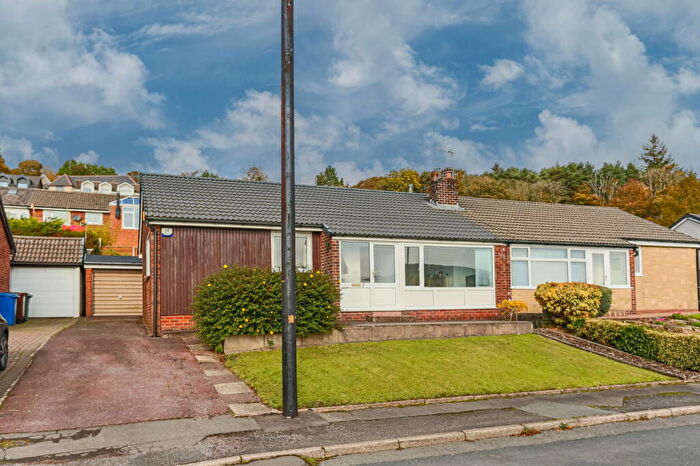 3 Bedroom Semi-Detached Bungalow For Sale In Cedar Avenue, Rawtenstall, Rossendale, BB4