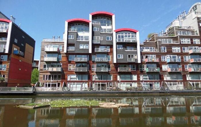 2 Bedroom Flat To Rent In Faraday Lodge, Greenwich Millennium Village, Renaissance Walk, Greenwich, , London, SE10