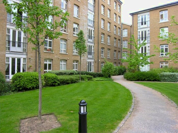 1 Bedroom Flat To Rent In Fairfield Road, London, E3
