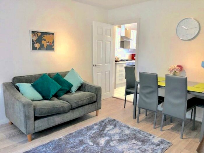 2 Bedroom Terraced House To Rent In Abbey Bridge, Nottingham, NG7