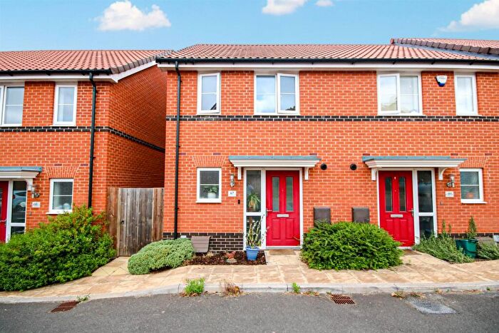2 Bedroom End Of Terrace House For Sale In Overstrand Way, Sprowston, NR7
