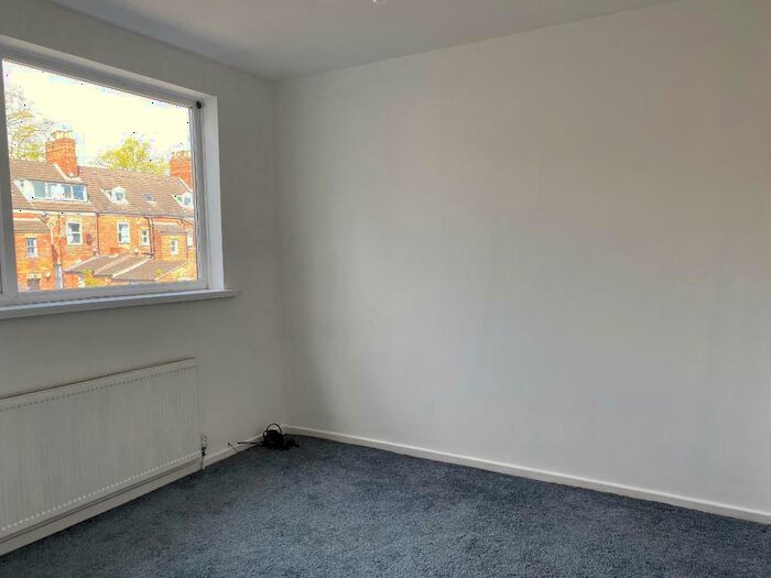 3 Bedroom Terraced House For Sale In Blenheim St, Hull, HU5