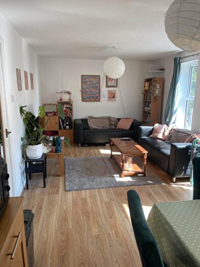 2 Bedroom Flat To Rent In High Lane, Chorlton, M21