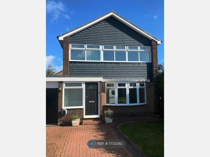 3 Bedroom Detached House To Rent In Holmeside Grove, Billingham, TS23