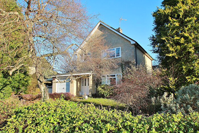 3 Bedroom Detached House For Sale In Delly Close, Hailey, OX29