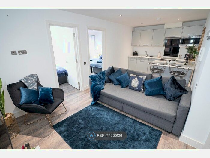 2 Bedroom Flat To Rent In Kings Road, Reading, RG1