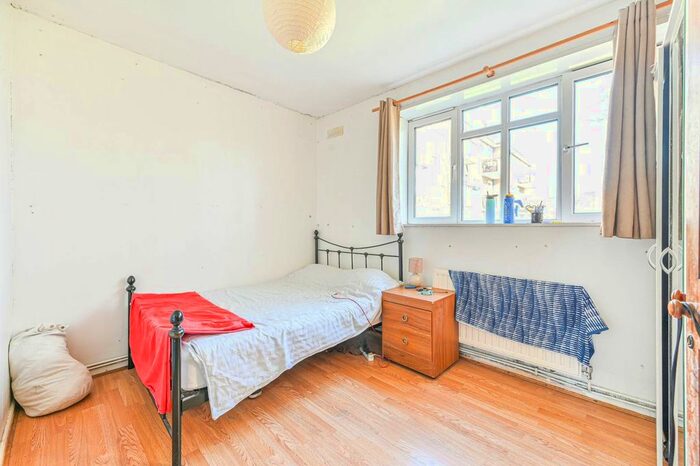 2 Bedroom Flat To Rent In Weir Road, Balham, London, SW12