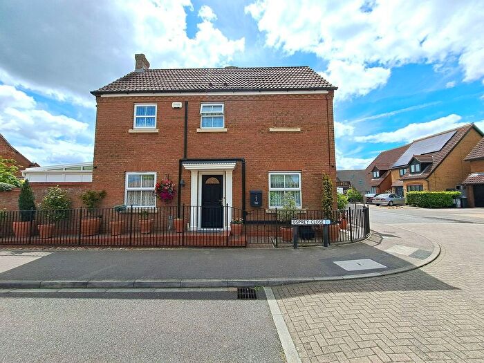 3 Bedroom End Of Terrace House For Sale In Osprey Close, Sandy, Bedfordshire, SG19