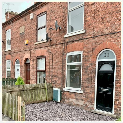 2 Bedroom Terraced House To Rent In Strawberry Road, Retford, DN22