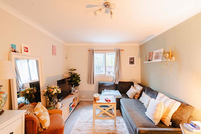 1 Bedroom Flat For Sale In New Walls, Totterdown, Bristol, BS4