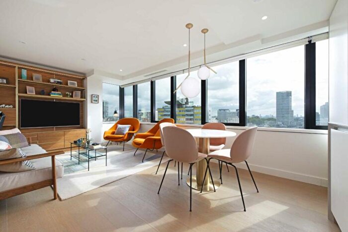 1 Bedroom Flat To Rent In Fann Street, Barbican, EC2Y