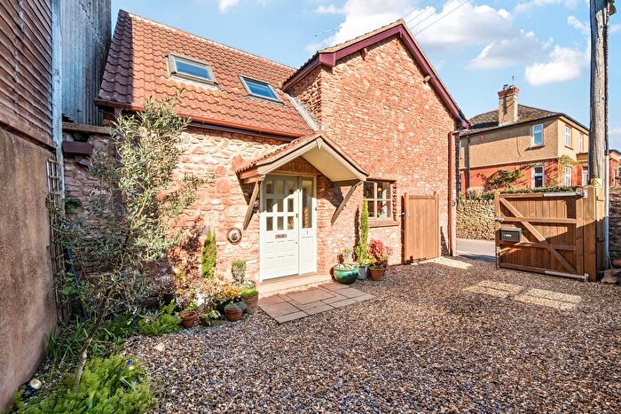 2 Bedroom Semi Detached House For Sale In Mount Street, Bishops Lydeard, TA4