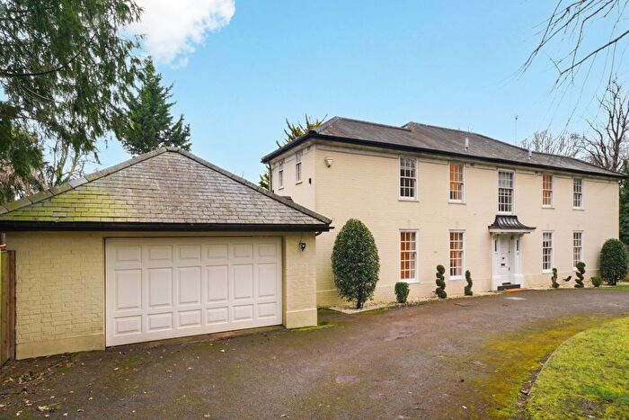 5 Bedroom Detached House To Rent In Mount Park Road, Harrow On The Hill, HA1