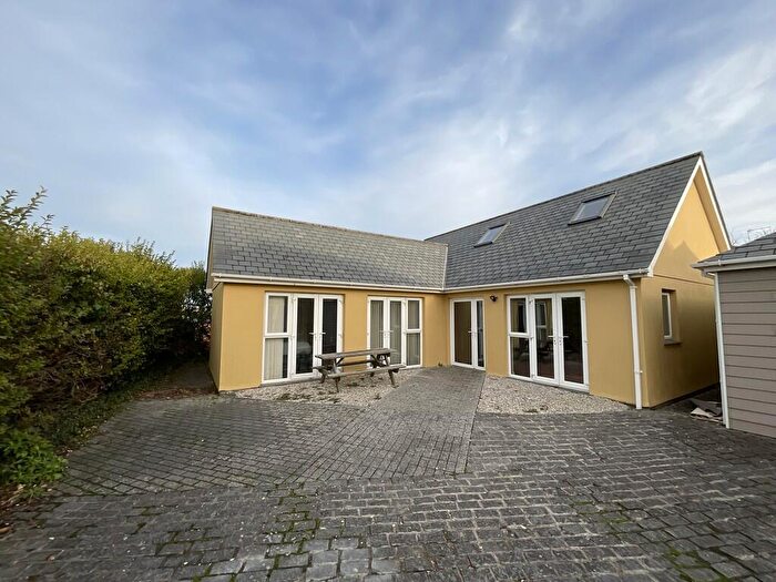 3 Bedroom Detached Bungalow To Rent In Ocean View Road, Bude, EX23