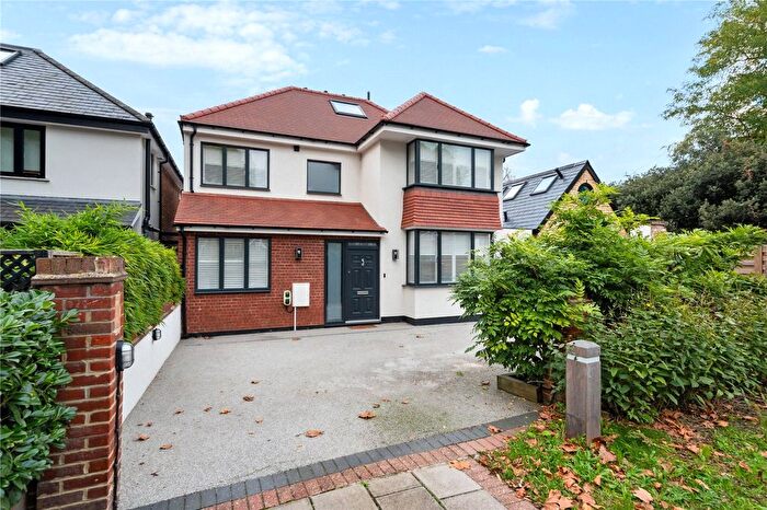 5 Bedroom Detached House For Sale In Mortlake Road, Kew, Surrey, TW9