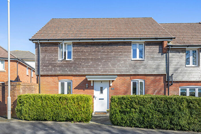 3 Bedroom End Of Terrace House For Sale In Trinity Road, Shaftesbury, SP7