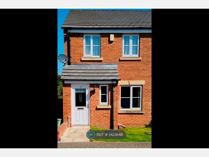 2 Bedroom Semi-Detached House To Rent In Aketon Croft, Castleford, WF10