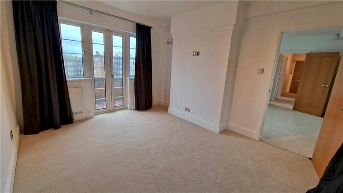 3 Bedroom Flat To Rent In Chiswick Village, London, W4