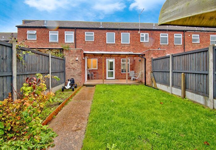 3 Bedroom Terraced House For Sale In Ladbrook Drive, Colchester, CO2