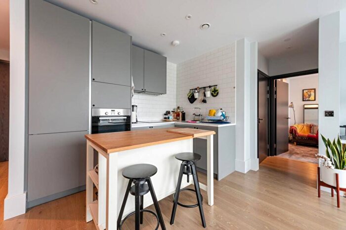 1 Bedroom Flat To Rent In Leon House, Croydon, CR0