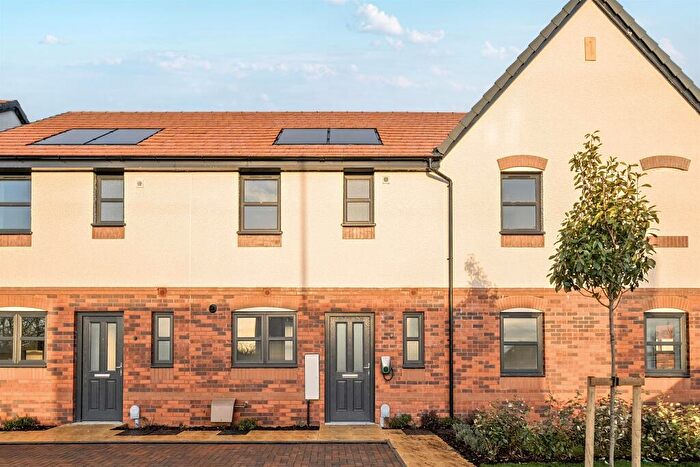 2 Bedroom Terraced House For Sale In Thimbleby Close, Bedworth, CV12