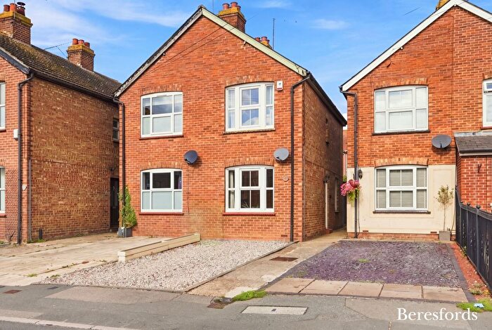 2 Bedroom Semi-Detached House For Sale In Mill Road, Maldon, CM9