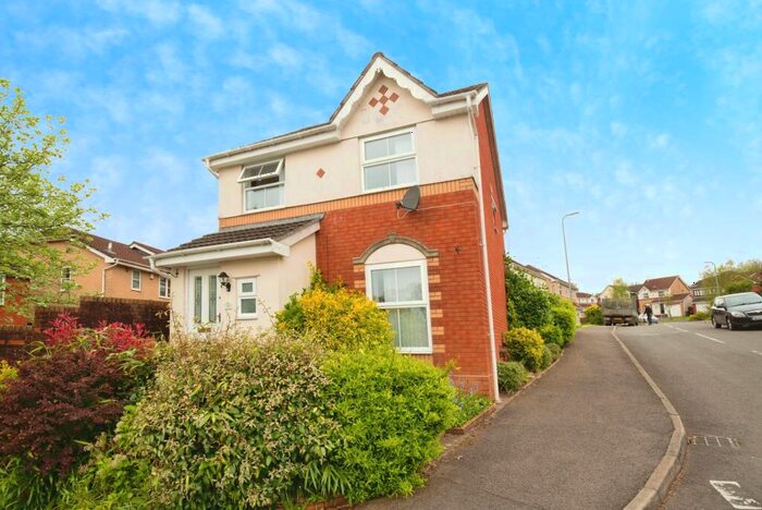 3 Bedroom Detached House To Rent In Clonakilty Way, Pontprennau, Cardiff, CF23