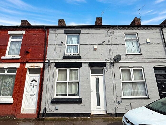 2 Bedroom Terraced House For Sale In Weaver Street, Liverpool, Merseyside, L9