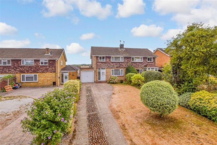 3 Bedroom Semi Detached House For Sale In Gatland Lane, Maidstone, Kent, ME16