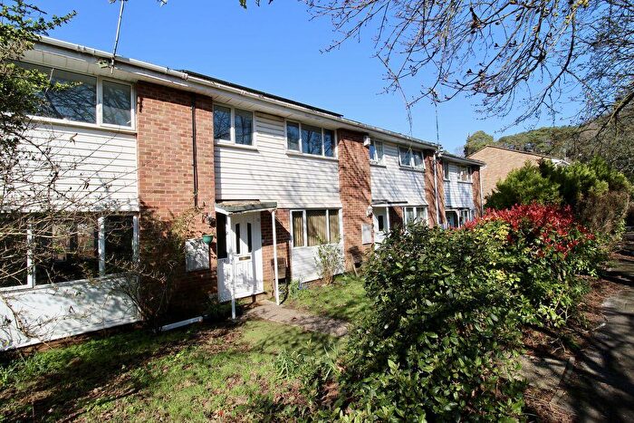 3 Bedroom Terraced House For Sale In Melville Close, Lordswood, SO16