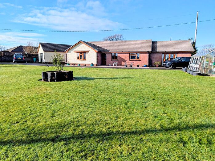 4 Bedroom Detached House For Sale In Llanddarog Road, Capel Dewi, Carmarthen, Carmarthenshire., SA32